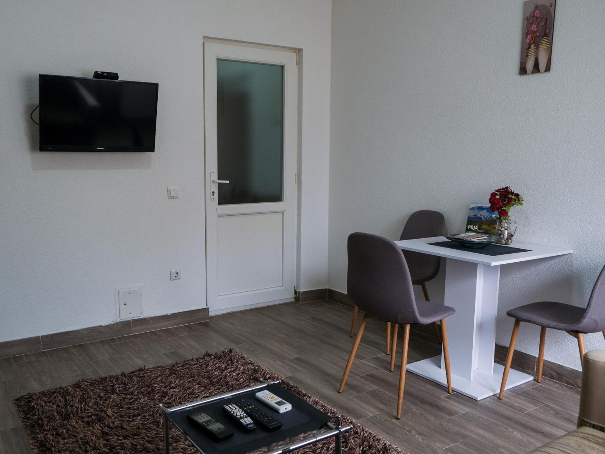 פג'ה Cozy Spacious Apartment מראה חיצוני תמונה